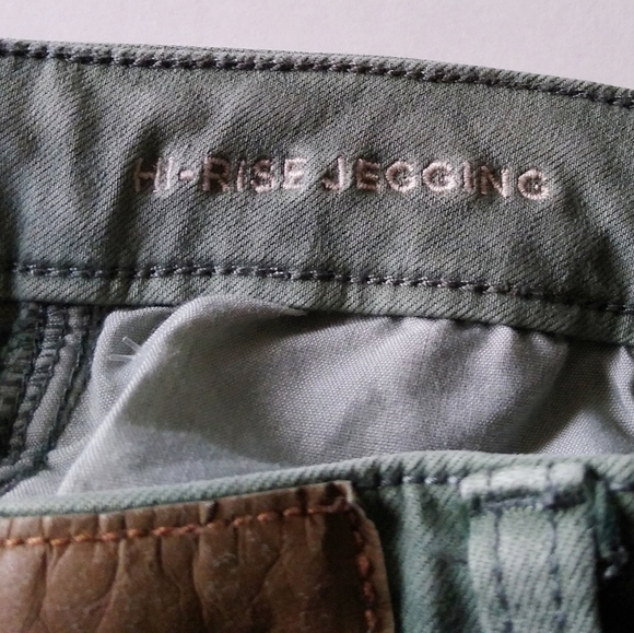 American Eagle Hi-Rise Jegging 4 olive green Khaki - Picture 3 of 11